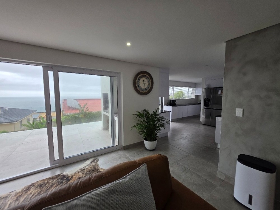 3 Bedroom Property for Sale in Dana Bay Western Cape